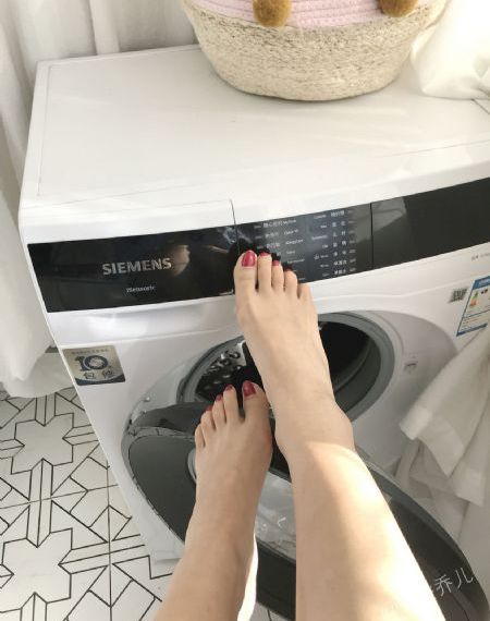 美女脱内衣黄18禁免费久久久_蓝光天堂在线