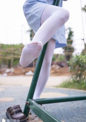 tk女仆挠脚心_国产剧完整版观看