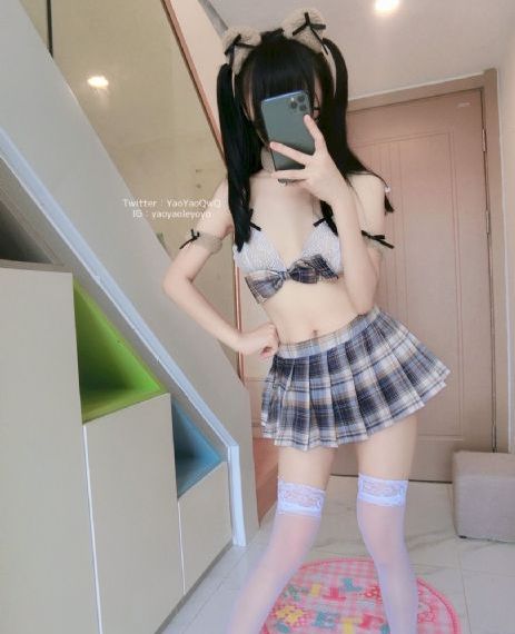 国产成人精品自在线拍_蓝光高清完整版播放