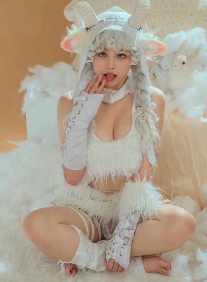 亚洲欧美日韩二三区在线_1080高清完整版